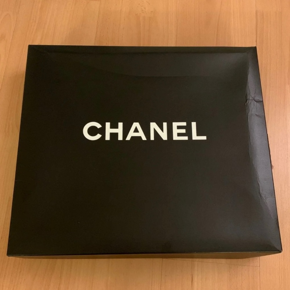 CHANEL Large Box